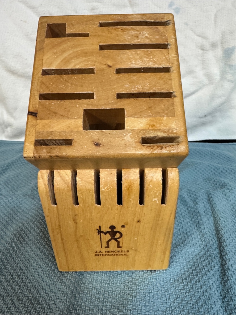 J.A. Henckels Natural Wood Knife Block - Light Brown 16 Slots